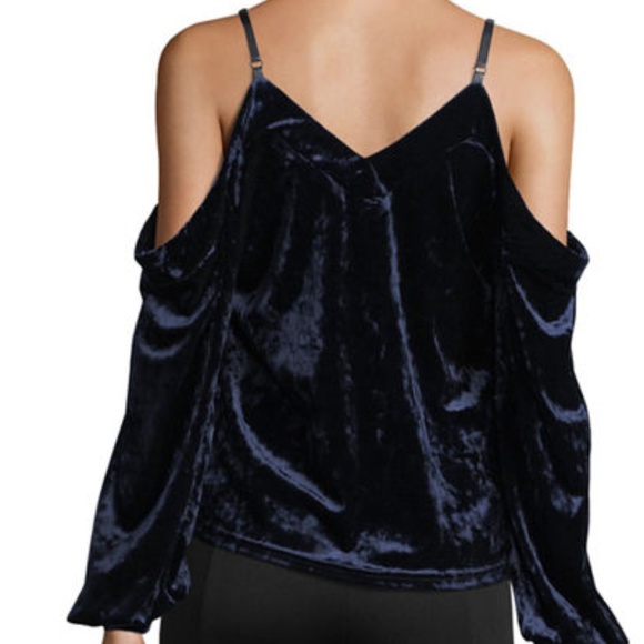 New Cold-Shoulder Crushed Velvet Blouse - Picture 3 of 4